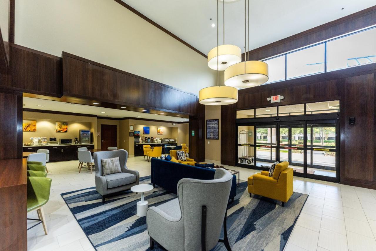 Comfort Suites Houston West At Clay Road Exterior photo