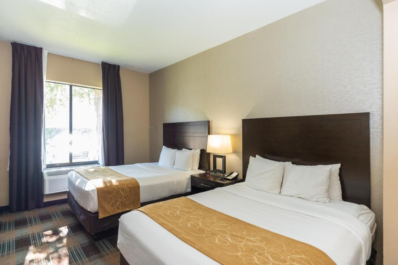 Comfort Suites Houston West At Clay Road Exterior photo