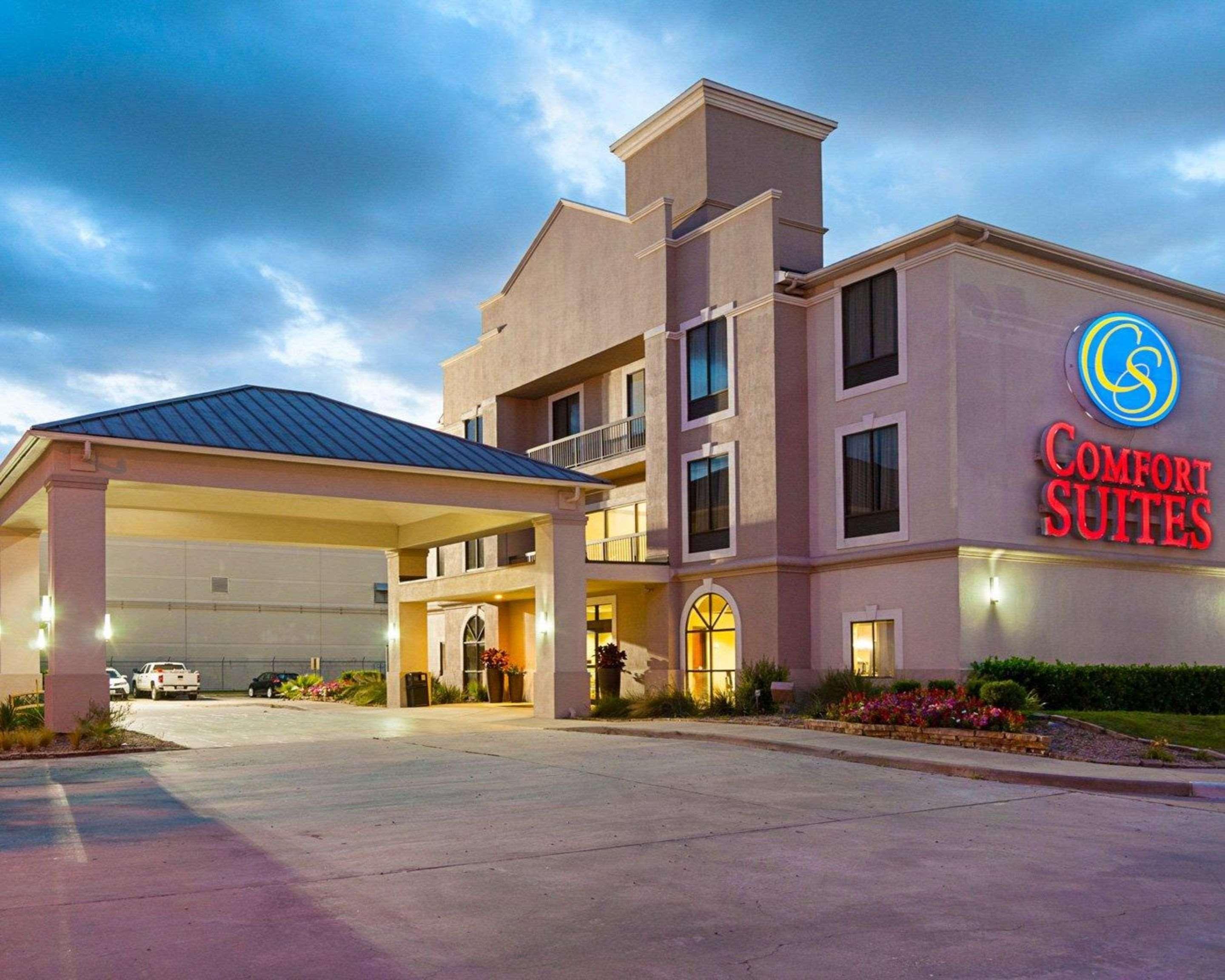 Comfort Suites Houston West At Clay Road Exterior photo